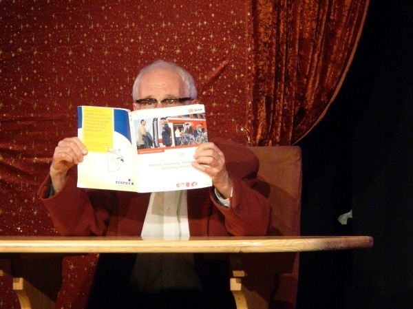 Weihnachtstheater08  096.jpg